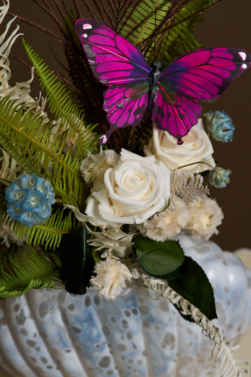White Shell Vase