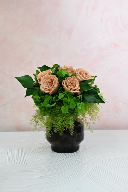 Tortoiseshell Vase Arrangement